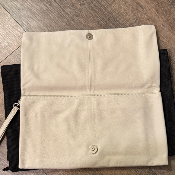 Picard Cream Women's Clutch - Picture 4 of 9